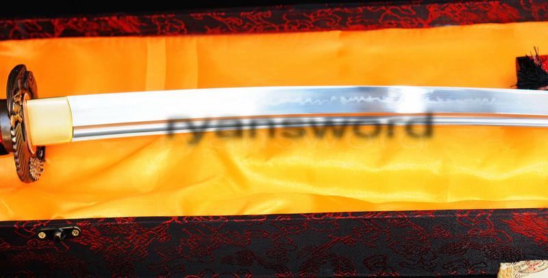 High Quality 1095 Carbon Steel Clay Tempered Japanese Samurai Wakizashi Sword